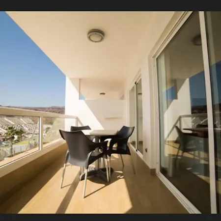 Altair Apartment *